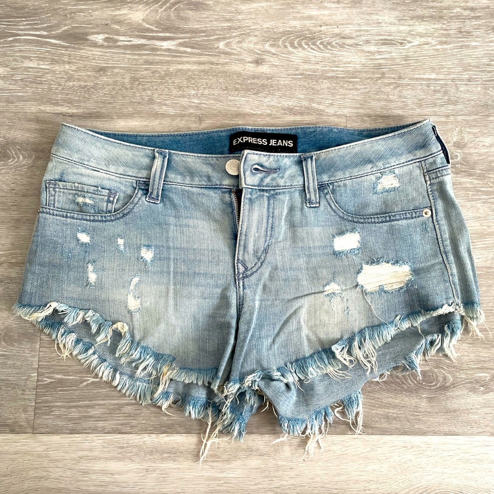 Shorts Express
